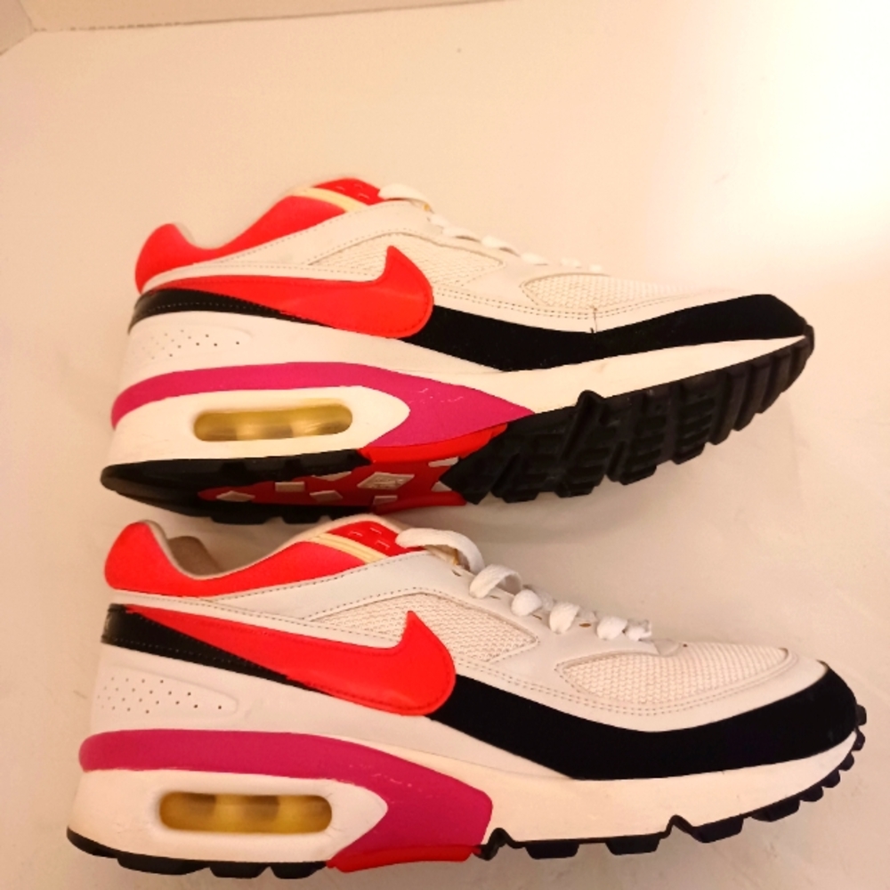 Women's Nike Air Max